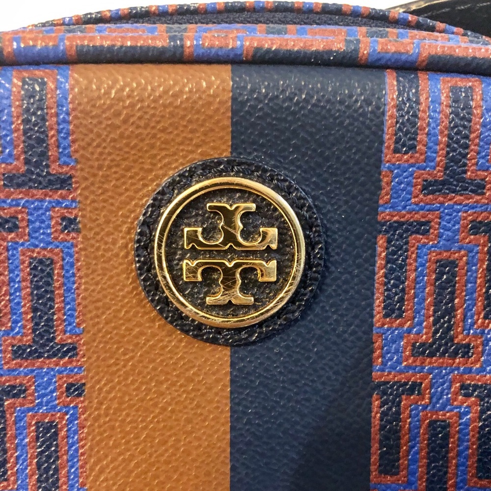 Authentic Tory Burch Crossbody Bag - Picture 3 of 8